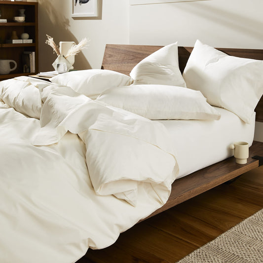 Brooklinen Luxury Percale 4 Piece Sheet Set - 100% Cotton Full Size in Cream - 1 Fitted Sheet 1 Flat Sheet 2 Pillowcases | Best Sheets for Hot Sleepers